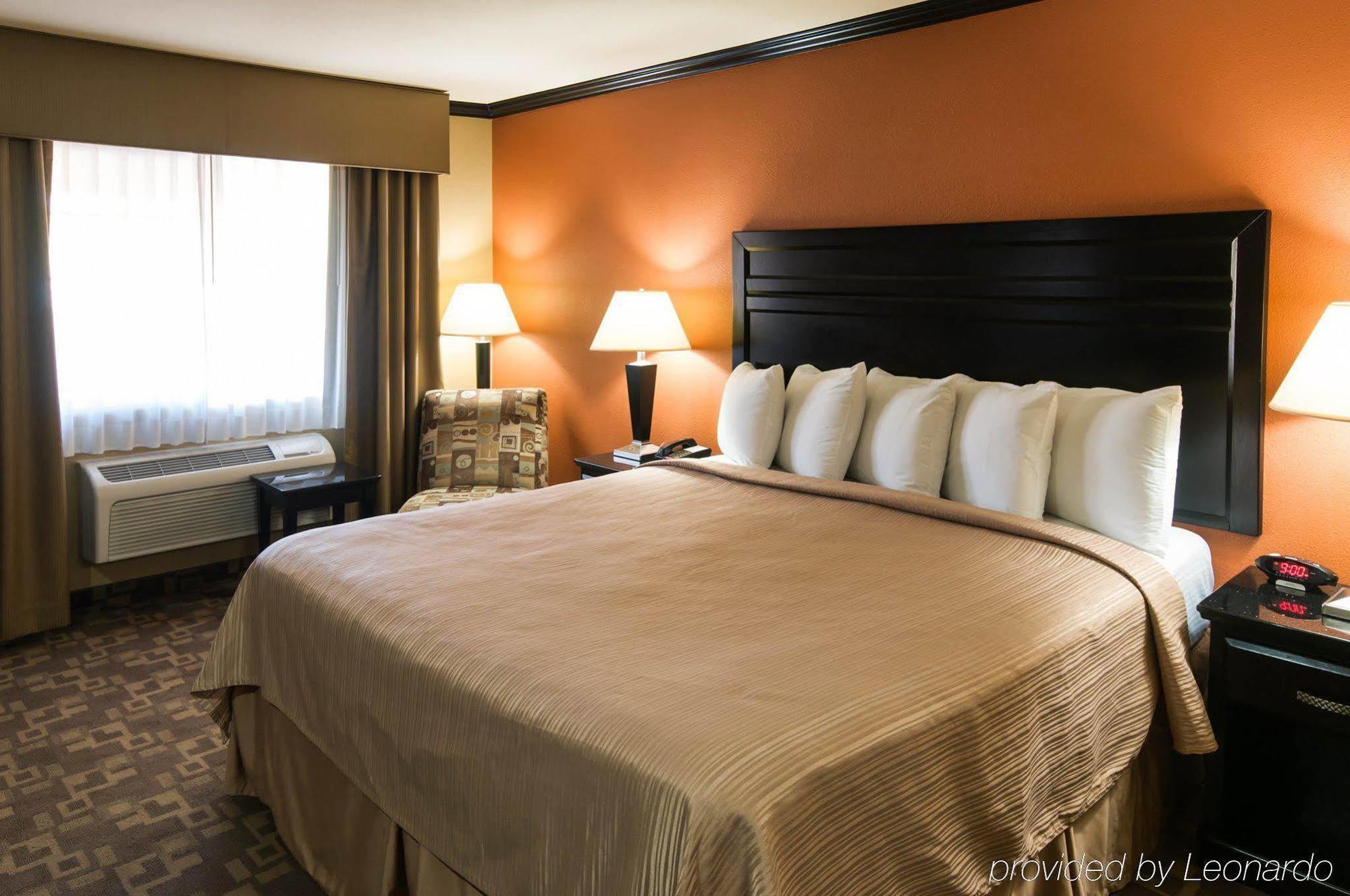 Inn Quality Near State 2*
