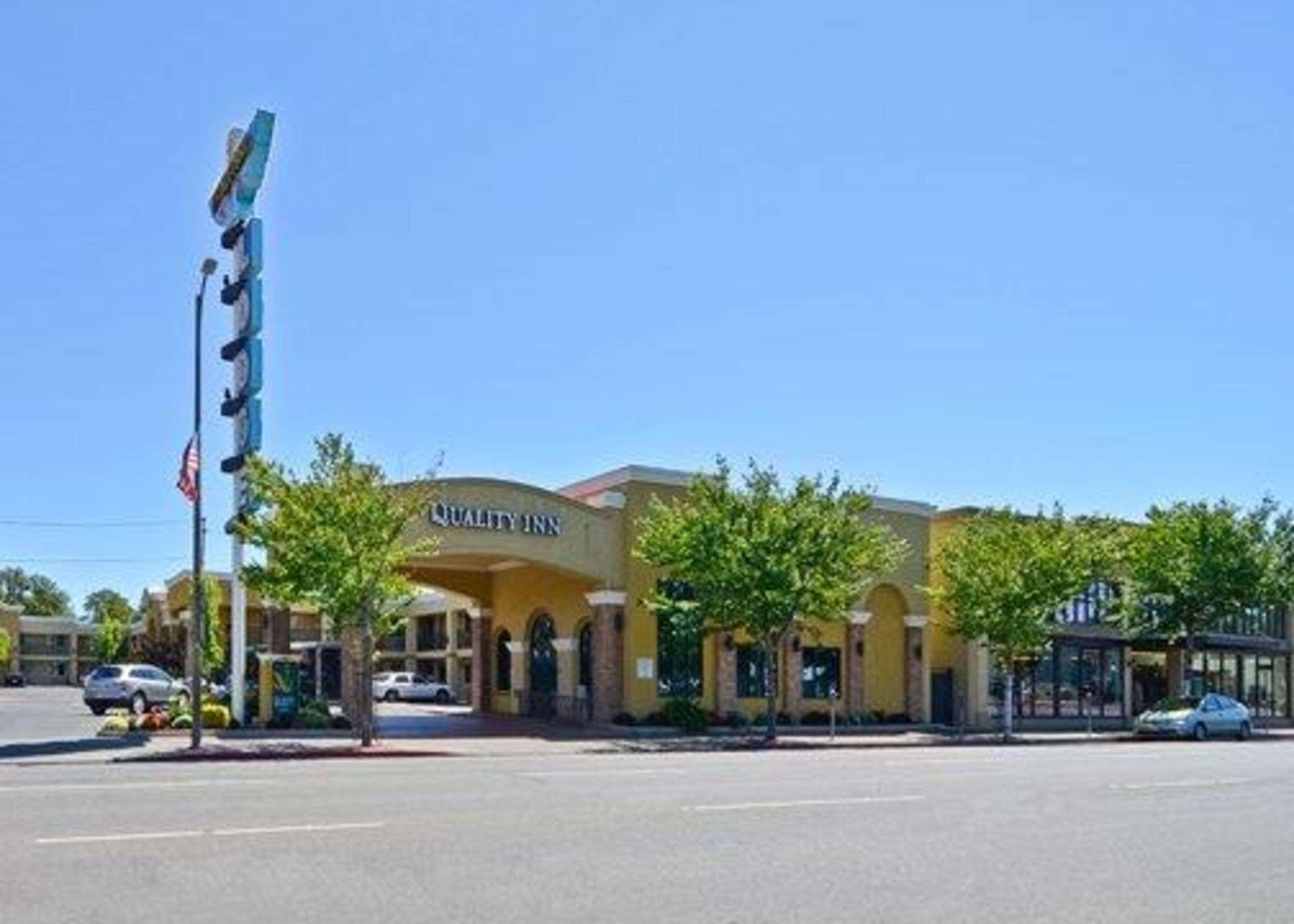 Inn Quality Near State